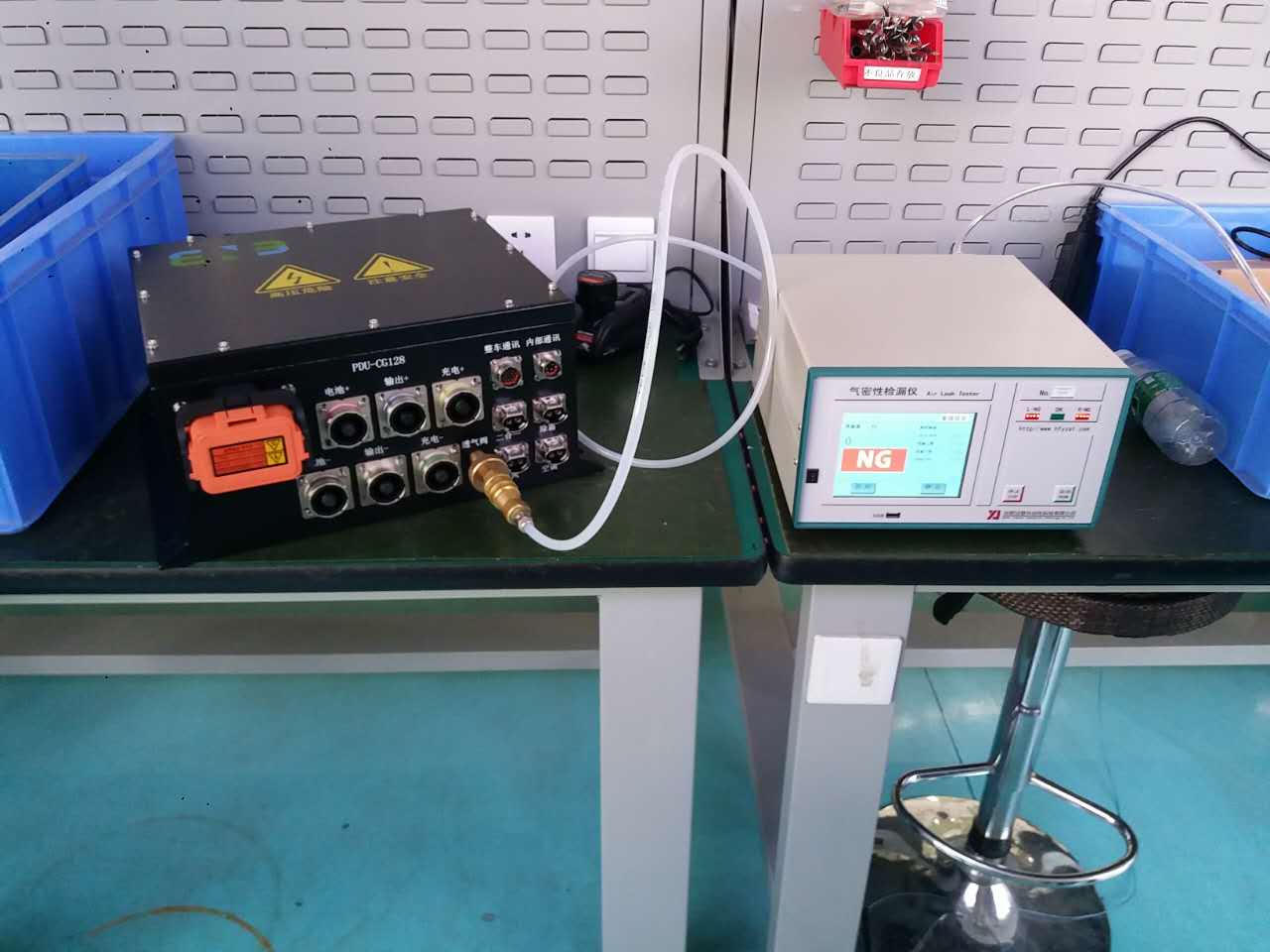 人妻精品久久无码区新狼窝