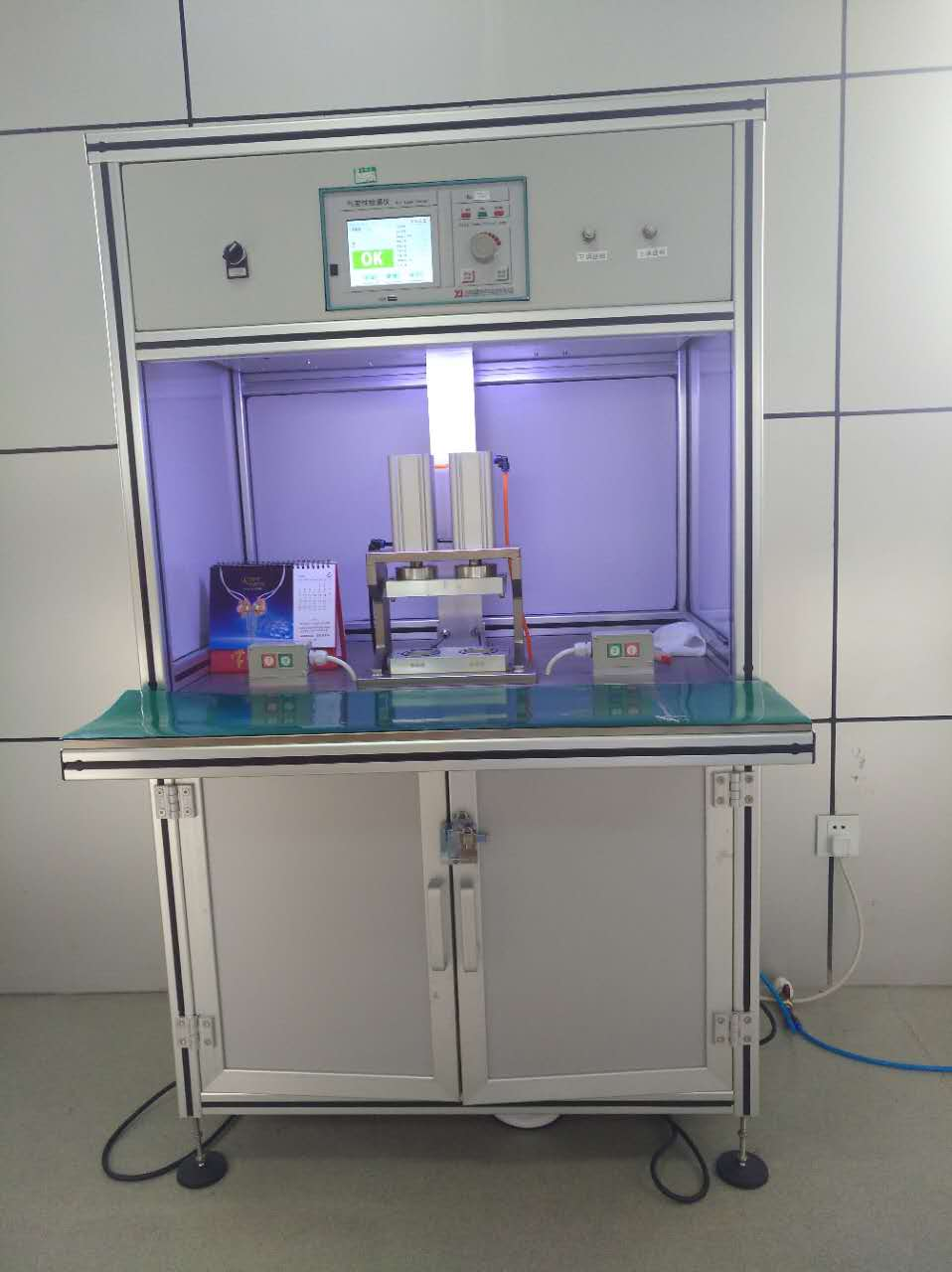 人妻精品久久无码区新狼窝