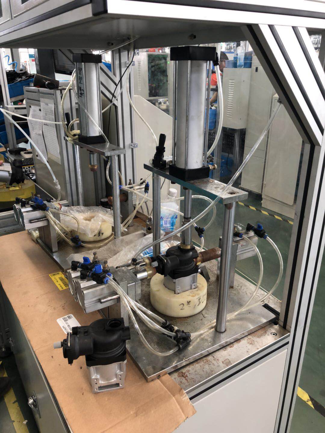 人妻精品久久无码区新狼窝